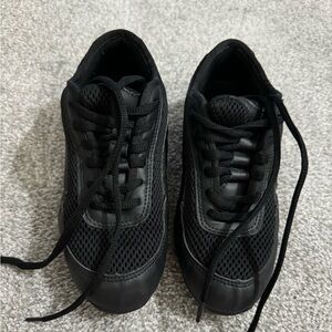 Girls hip hop sneakers